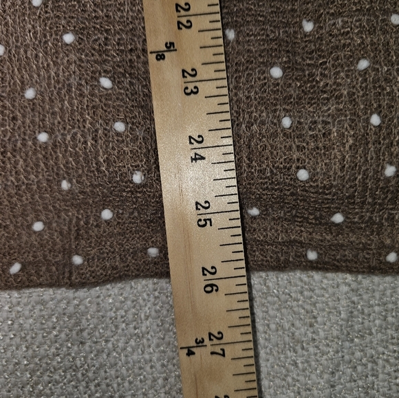 Perch by Blu Pepper Lightweight Sweater with tiny pompom texture with buttons 2x - Picture 9 of 12